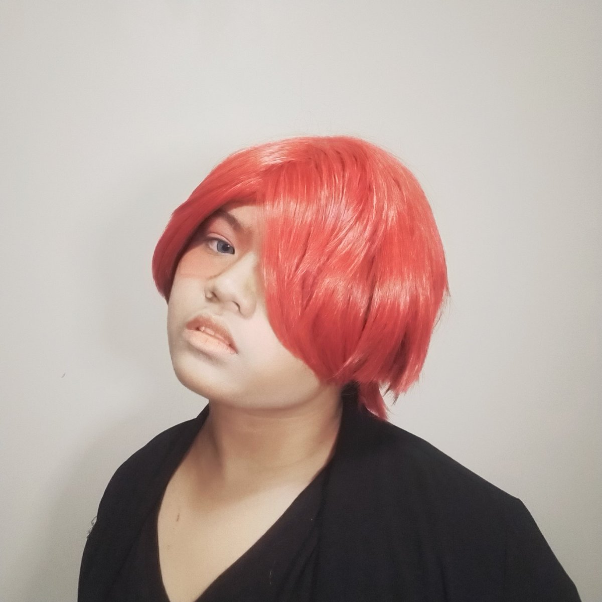 OuranIntrovert's tweet photo. Hi hi hi! I'm Sorin (He/They pronouns), a plus-sized amateur cosplayer PH-based but I also frequent the USA. I specialize in closet cosplays but I hope to soon get better at things like prop and costume making as well as wig styling! Let's make memories together 💜 https://t.co/ddzibr5jir