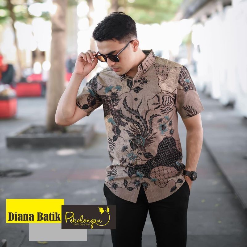 BatikWonk's tweet photo. Cek TERBARU Baju Batik Pria Gus Azmi Syubbanul Muslimin Batik Katun Halus lengan Pendek M L XL dengan harga Rp49.500 - Rp52.500. Dapatkan di Shopee sekarang! https://t.co/i34UZYte0F https://t.co/Sp9h4YsuVR