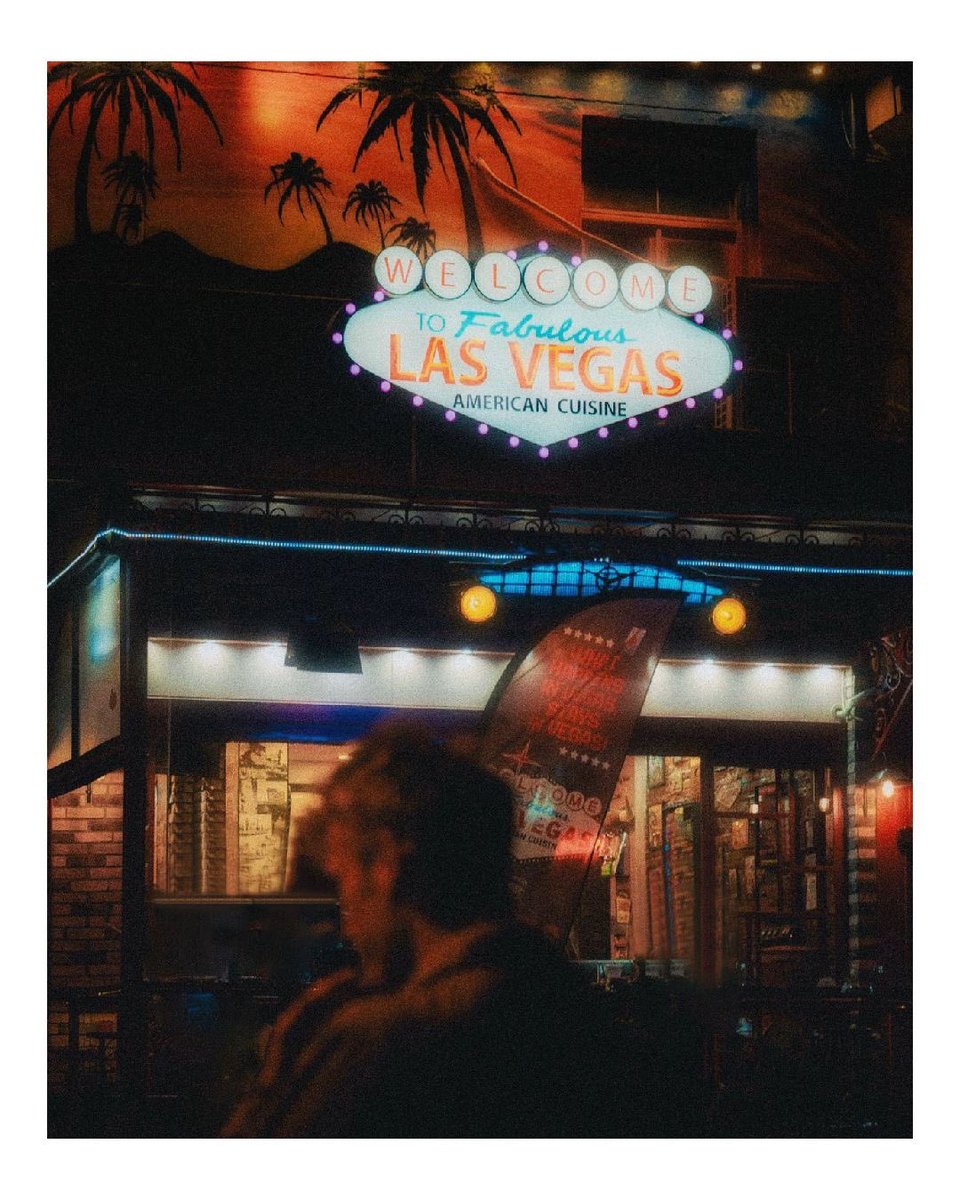 kon0s1's tweet image. Cinematic moments #NFTs 

opensea.io/collection/bet…