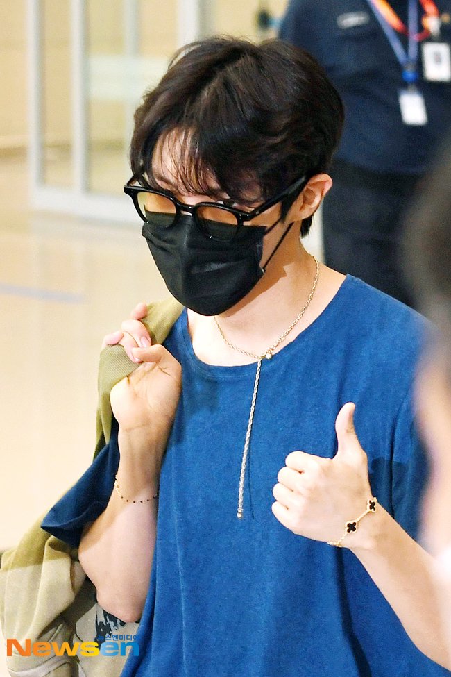 face mask jhope mask airport