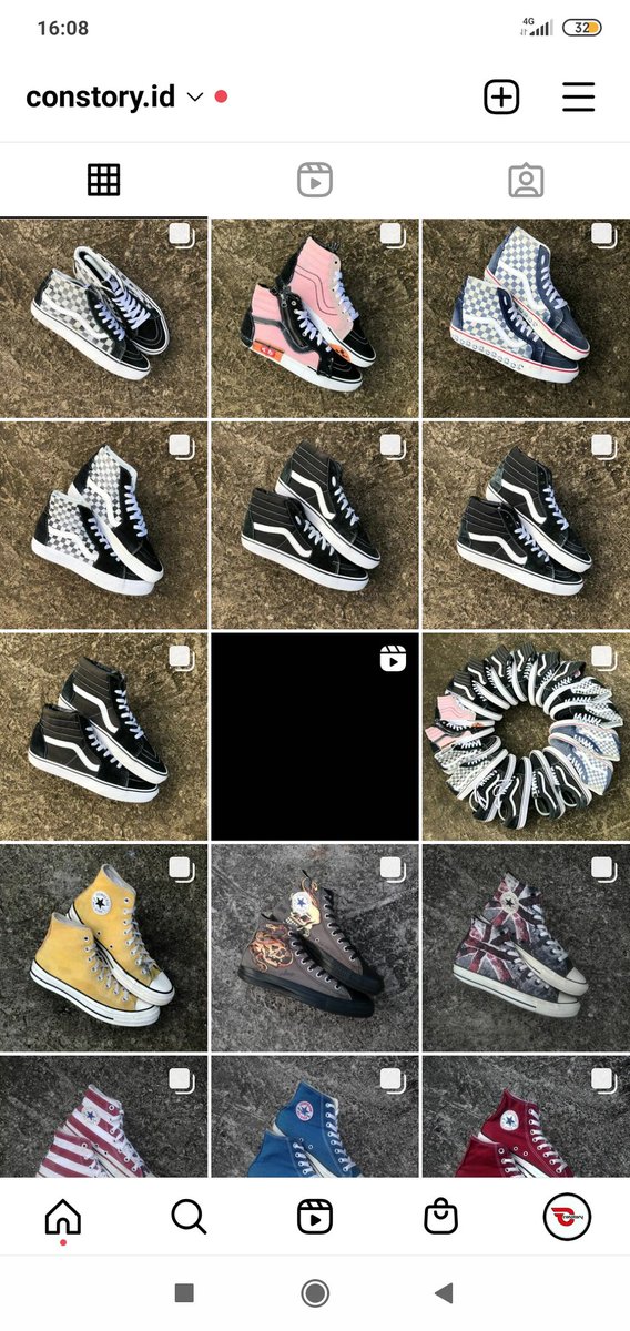sidulllls's tweet photo. @HeanesKultur toko online sepatu second dengan kondisi terbaik😁 https://t.co/DR8k4IF12C