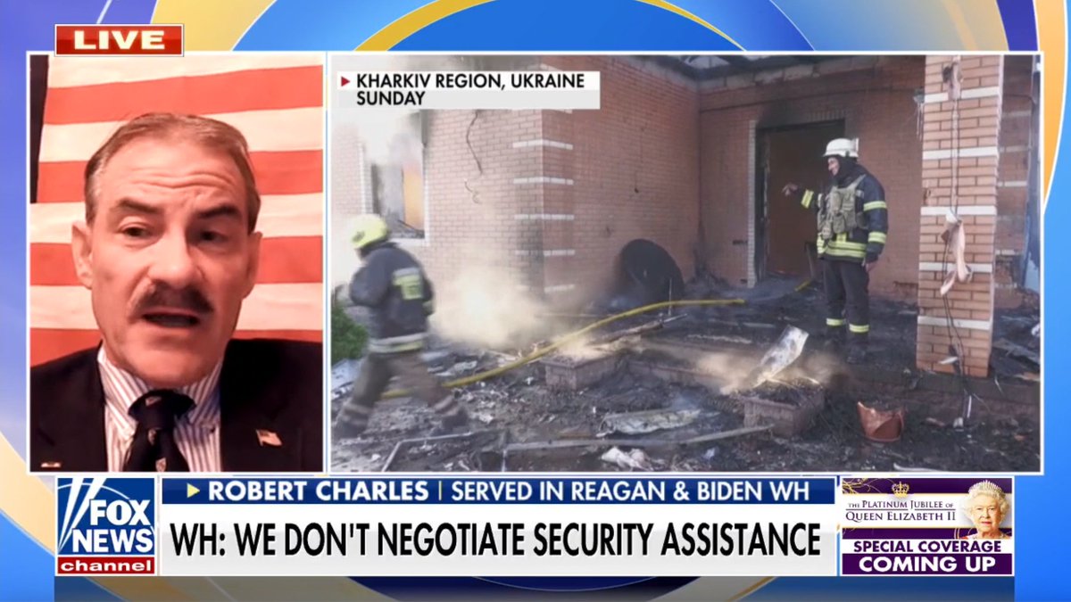 BadFoxGraphics's tweet photo. #RobertCharles has a very interesting professional resumé if he served in both the 'Reagan &amp; Biden WH', @FoxFriendsFirst 🤨
https://t.co/7cB4oiME1T

[Fact Check: he served in Reagan &amp; BUSH 41 WH 🤦‍♀️] https://t.co/V20yLm2jrD