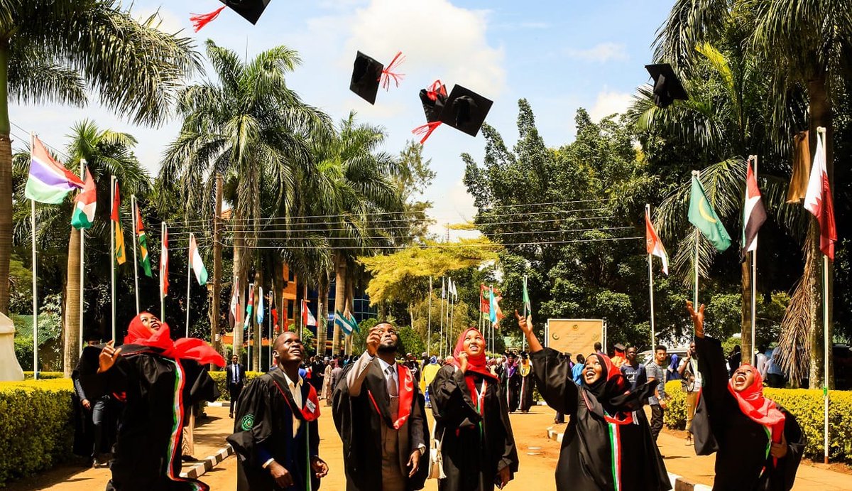 Greetings our graduands of the 30th graduation ceremony.

Please click on the link below for the final graduation list.
drive.google.com/file/d/1tuSex5…

Any student who is not on the list but meets both academic and financial dues should call 07O3767692/0701883338 by today,2nd June 2022.