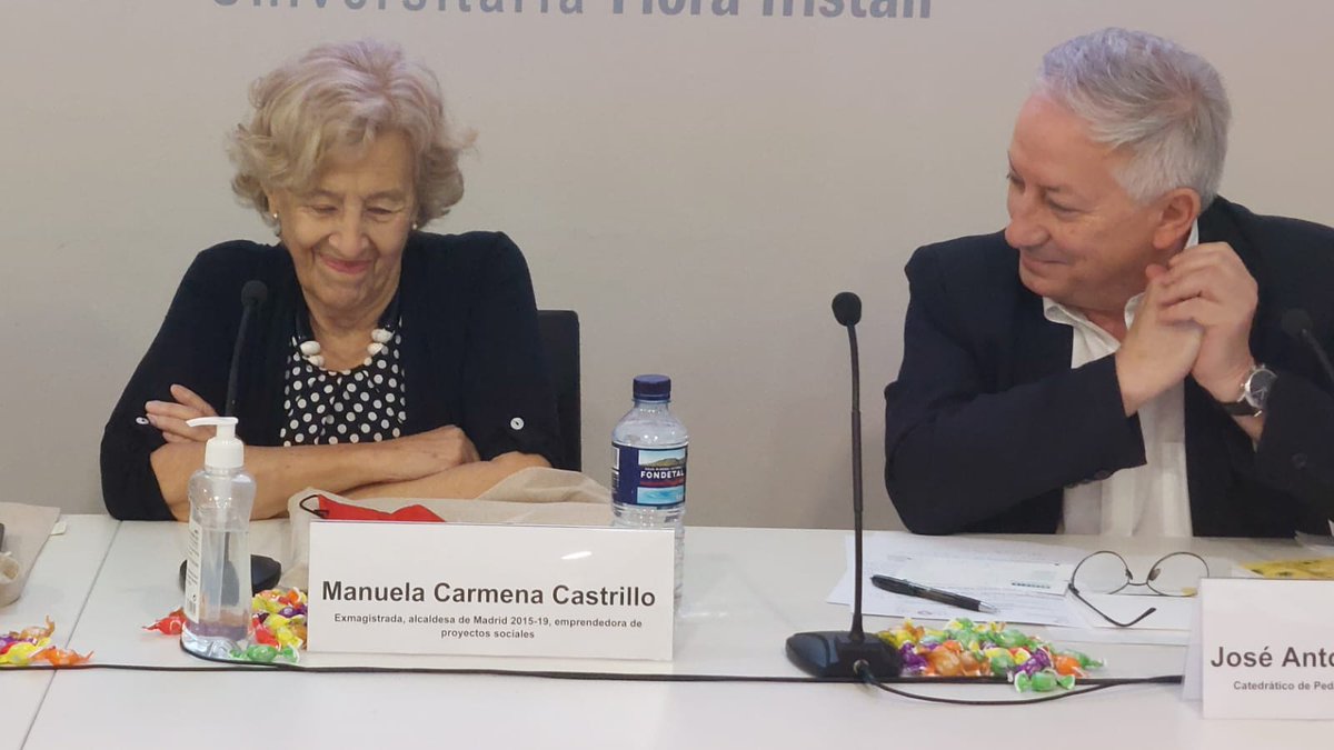 Intervención de Manuela Carmena Castrillo en la mesa de la acción socioeducativa como acción transformadora.
#8congresoedusojornadasevilla 
#8congresoeduso 
#ManuelaCarmena 
#joseantoniocaride 
#carlossanchezvalverde 
#COPESA 
#CGCEES