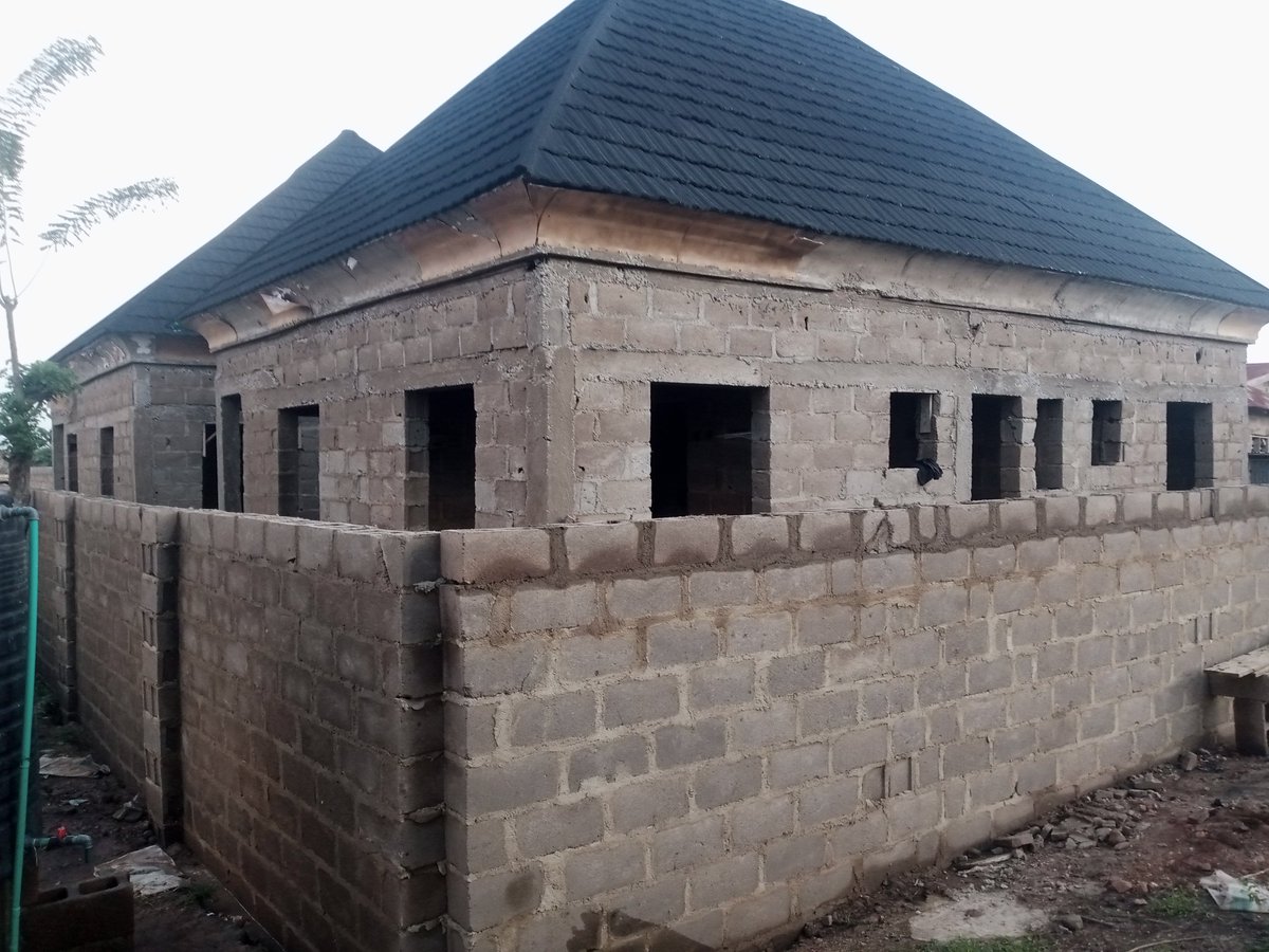 RossoStructures's tweet photo. #WorkExhibition #OsunHomes
Move closer to witness art and engineering with creativity and innovation
#Rossomatics #Rossoneering #RossoStructures #Osun https://t.co/MfLigj0xkD
