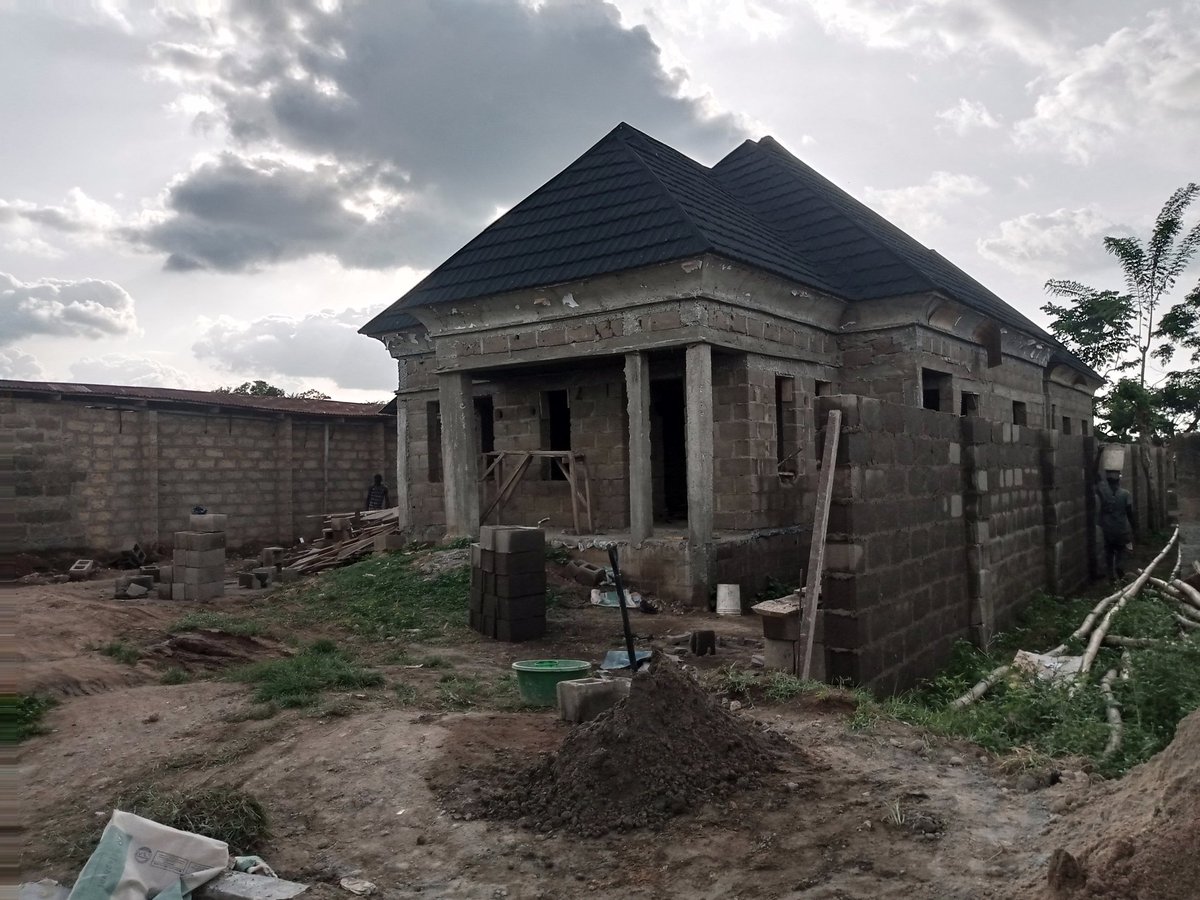 RossoStructures's tweet photo. #WorkExhibition #OsunHomes
Move closer to witness art and engineering with creativity and innovation
#Rossomatics #Rossoneering #RossoStructures #Osun https://t.co/MfLigj0xkD