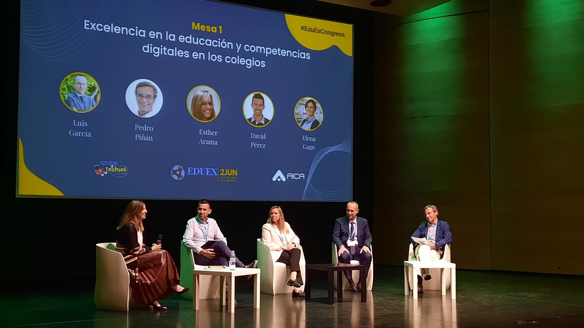 EduExCongress tweet media