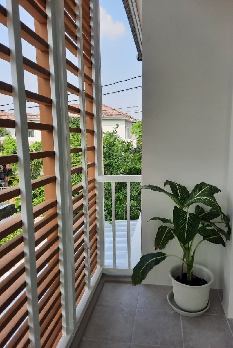 🏡บ้านเดี่ยว 2 ชั้น หลังมุม ภัสสร เพรสทีจ (รังสิต - คลอง 2) เนื้อที่ 56.7 ตร.ว. พื้นที่ใช้สอย 155 ตร.ม. 3 ห้องนอน 3 ห้องน้ำ
🚨ราคาสุดคุ้ม 5.9 ล้านบาท เท่านั้น🚨
📣 สอบถามเพิ่มเติม Line@ : 
<a href="/BaaniaOfficial/">baaniaofficial</a>
📞 โทร : 097 998 0402

#รีโนเวท #บ้านมือสอง #บ้านรังสิต