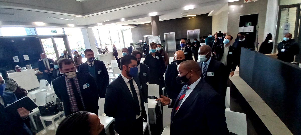 DMPR_ZA's tweet photo. Minister @GwedeMantashe1 arrives at the IPP Office in Centurion for the Risk Mitigation Independent Power Producers Procurement Programme (#RMI4P) Signing Ceremony.  #RenewableEnergy https://t.co/ayvU3IKvAp