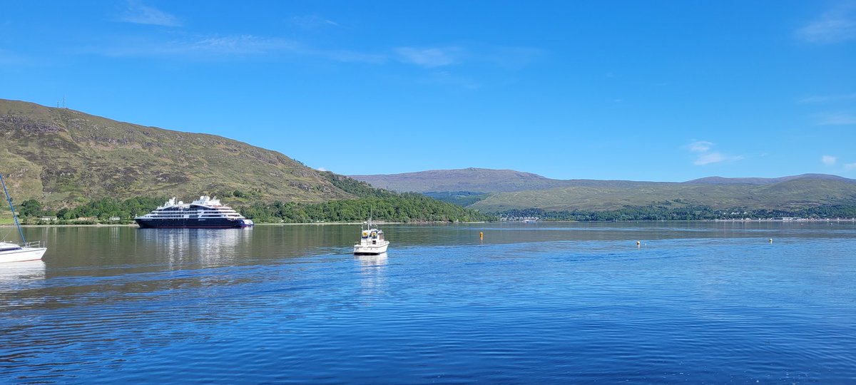 HLHArchives's tweet photo. Making the most of the break from #LearnWithLorna Lorna is down in #FortWilliam today seeing Trainee Archivist Rory, chatting to a potential depositor, welcoming @hlhceo to #Lochaber #Archives & prepping for Saturday's family day at #Caol. What a stunning view we have at LAC! https://t.co/gAp058Yw2H