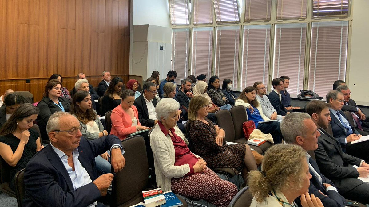 oidel_edu's tweet photo. Symposium | 🎨Creating a future of education that is inclusive, equitable,  high in quality and that gives meaning and value to the person is a collaborative task. It is not easy but worth trying. Thank you to everyone present! 👏 https://t.co/LBkayZS0VG