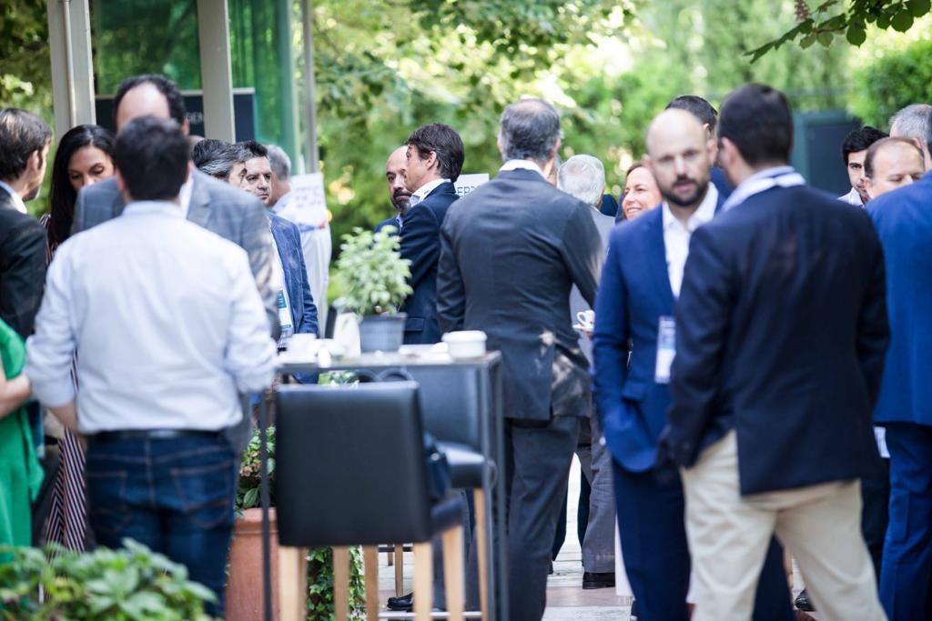 Además de las interesantes ponencias, también hay espacio para debatir y volver a conectar en esta nueva edición de #expocontact