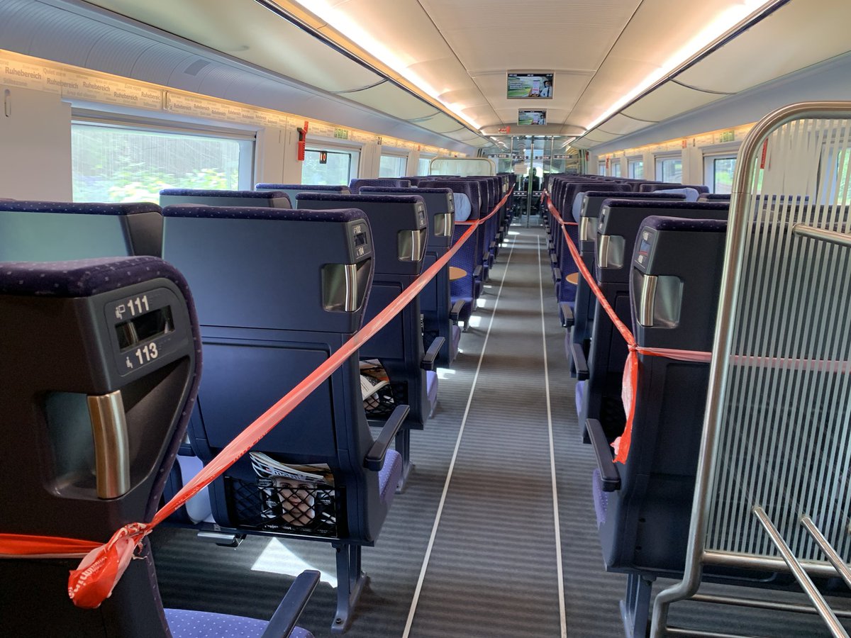 Also EIN reservierter Sitzplatz hätte eigentlich gereicht, liebe <a href="/DB_Bahn/">Deutsche Bahn Personenverkehr</a>. 🤔