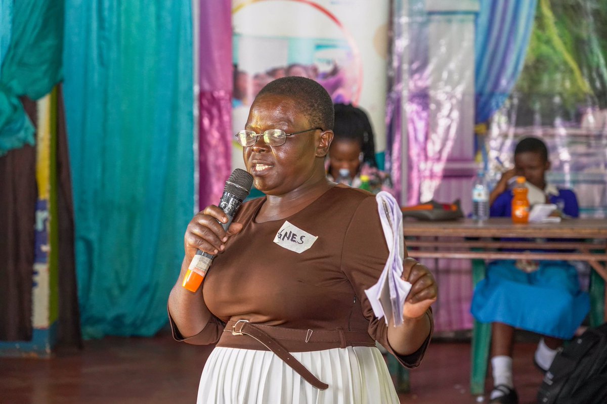uyahf1's tweet photo. At the #YouthParliament we are also  joined by Mr. Odoi Richard, the municipal inspector of schools #Tororo, the @RHUganda branch incharge Mr.Gogo Syrus, health workers from several health facilities, VHTs &amp; peer educators. #MyHealthMyBodyMyRights https://t.co/DaEn2vTinS