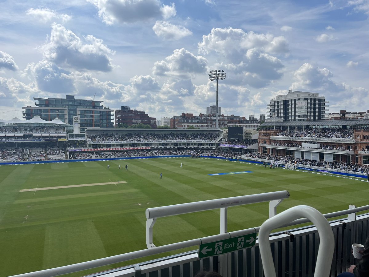 mtharries's tweet photo. Cricket. Pt. 1 https://t.co/qUNOujAOpq