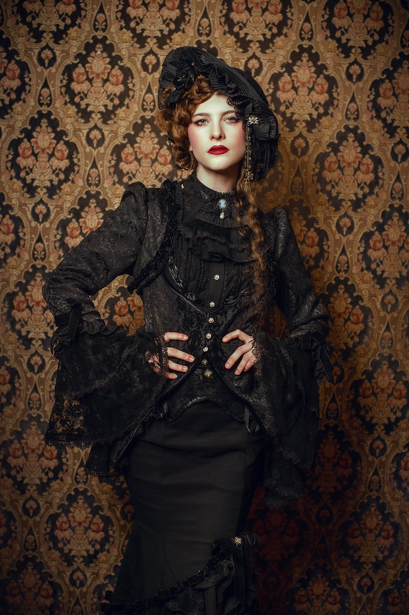 🌟予約開始🌟 レディ・アイリーン 濛々と深き霧を纏うように、優雅で