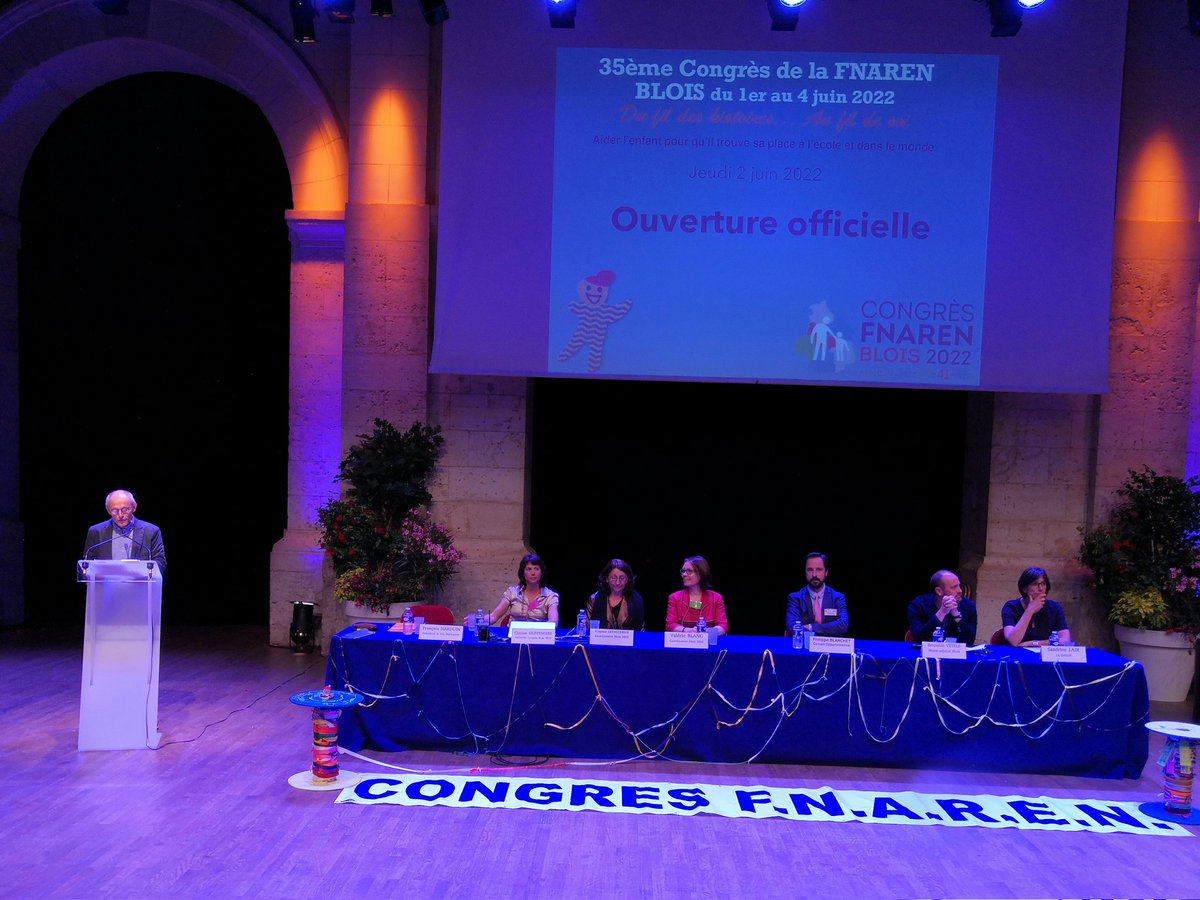 QuestionsDeduc's tweet photo. Comment faire École ? Comment maintenir les liens ?
La question s'est posée pendant le confinement mais... elle continue de se poser après...
#Rased exangues mais encore là, jusqu'à quand ?
Congrès #Fnaren à Blois https://t.co/jptZhMUuiB