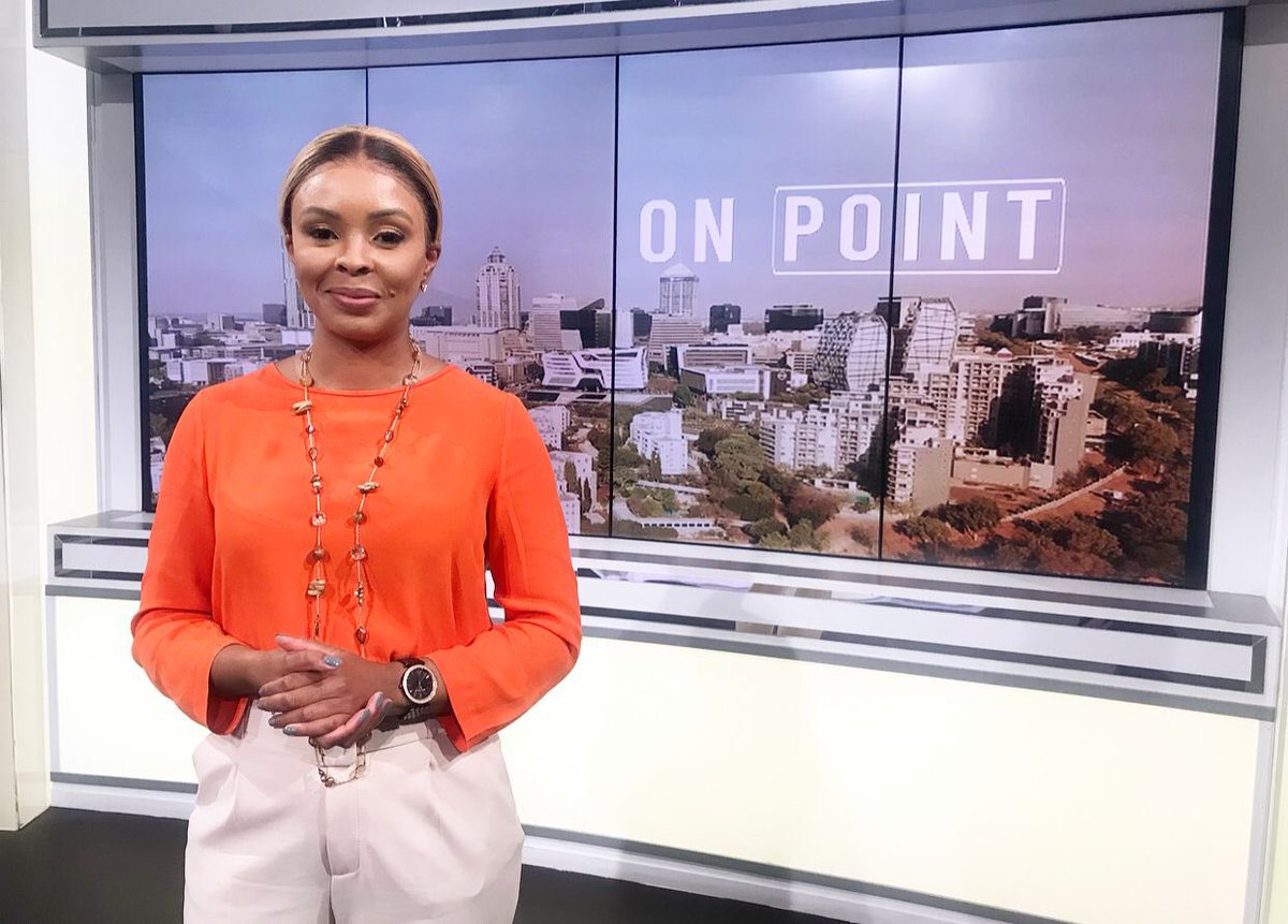 Restinguser_02's tweet photo. For market updates, @justTash will be joined by Head of Marketing and Investment Communications at Absa Investments, Tsitsi Hatendi-Matika. 

@SABC3 

#SABCNews 
#OnPointSABC https://t.co/8IuZmo2UVB