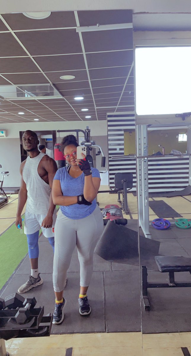 Putting in the work together today with <a href="/shukrahhh/">SMG</a> 💪🏼💪🏼😊