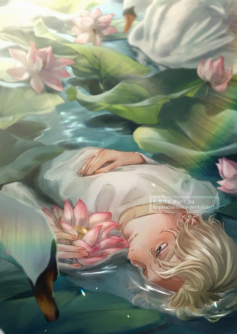 「closed mouth lotus」 illustration images(Latest)