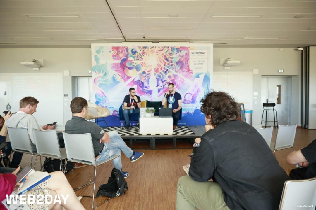 #Forum
Obtenir la confiance passe par une démarche honnête de transparence qui a conduit la <a href="/MAIF/">MAIF</a> à embrasser l'#opensource. Cela a permis d'échanger avec le communauté #opensource pour se challenger. L'Open Source implique aussi une qualité de code et donc de dev
#web2day