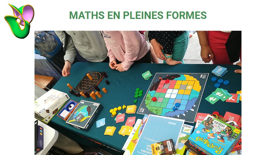 Canope_DTIDF's tweet photo. Reportage live #salonmaths | Sous l'œil expert et bienveillant de nos médiateurs, les élèves semblent déjà mater les #maths malgré leur jeune âge. 
On entend en arrière plan la plus vintage de notre équipe bougonner « Ah #DeMonTemps un salon comme celui-là aurait tout changé ! » https://t.co/Q7t2ruwMFl