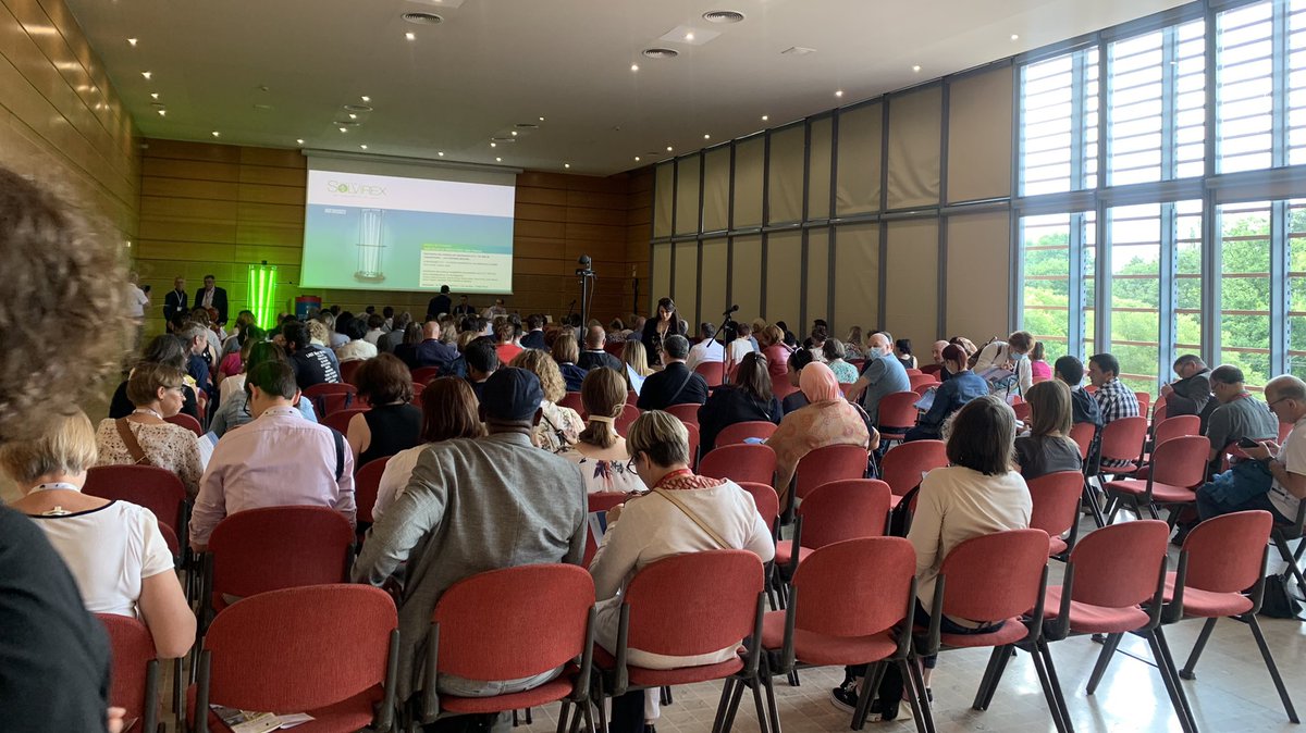 Solvirex's tweet photo. 📷 #SF2H2022 Session de l’innovation : Désinfection des surfaces par rayonnement UVC. 

Un grand merci aux participants et aux intervenants : le Dr Carenco, Patrick Saliba  et Thomas Crettenois.

📍Rendez-vous, stand 47 pour échanger avec notre équipe.

 #SF2H #Désinfection #UVC https://t.co/vEvLY0THu4