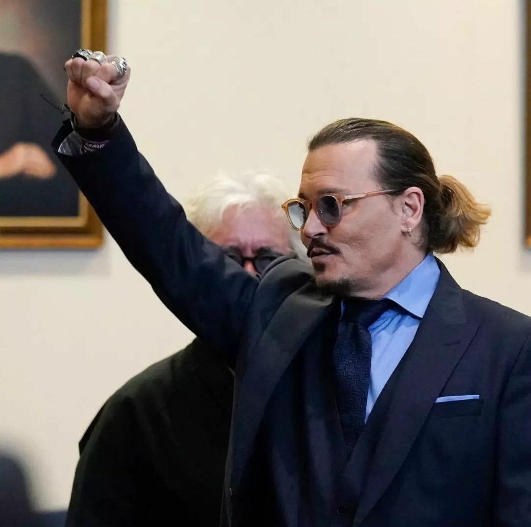 MemeAdam11's tweet photo. JUSTICE HAS BEEN SERVED 
#JohnnyDepp https://t.co/SG5GhDll2J