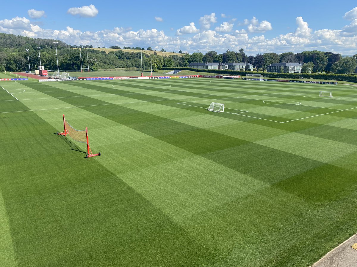 Noel Mooney tweet media