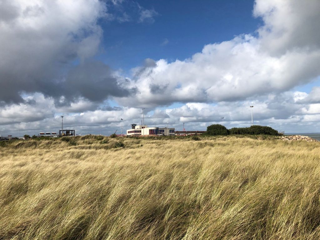 PortsPastPres's tweet photo. Announcing the Rosslare Harbour Festival, held in partnership with the Rosslare Harbour / Kilrane Development Team, @rosslaremar, SuperValu Rosslare, @Rochefreight and @wexfordcoco. Events include our Rosslare film launch, creative sessions and much more.  1/2 https://t.co/mKIUpVgkGV