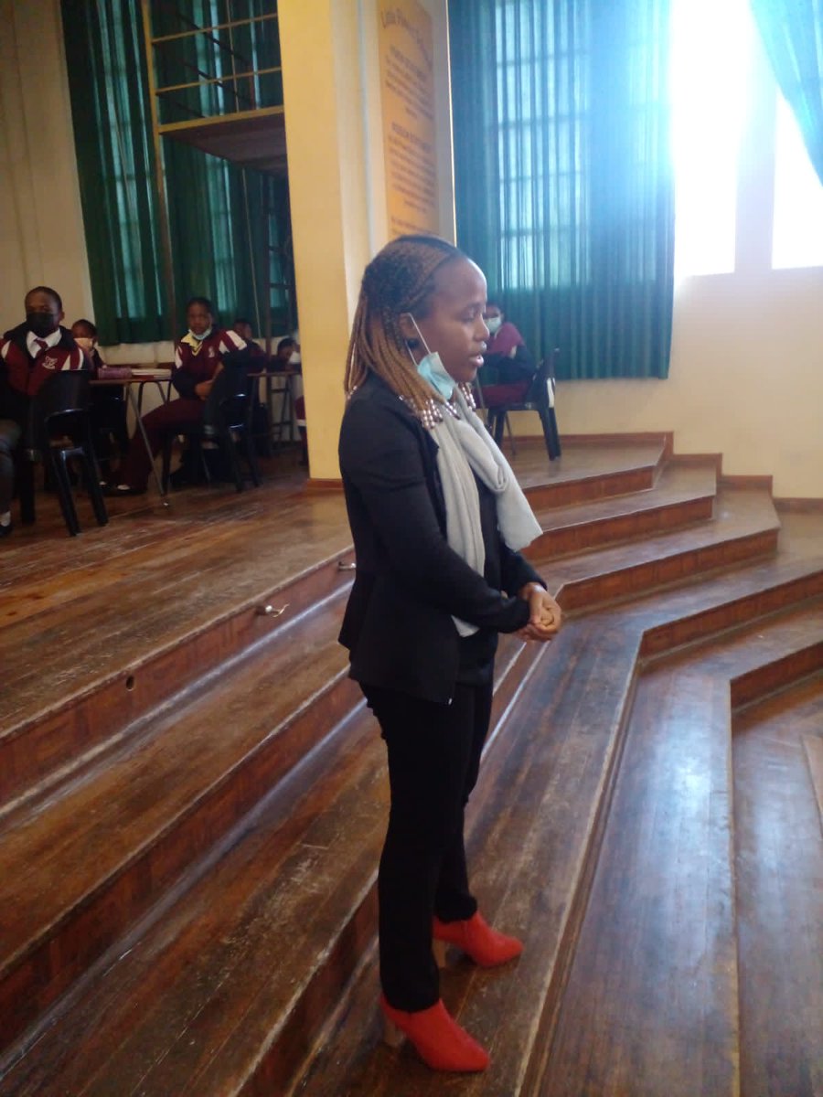 GCIS_KZN's tweet image. GCIS in partnership with Lifeline engaged with learners in Ixopo Little Flower Combined School. Bullying, Cyberbullying, Rape, Teenage pregnancy GBV, Child abuse were some of the issues discussed.
#ChildProtectionWeek2022