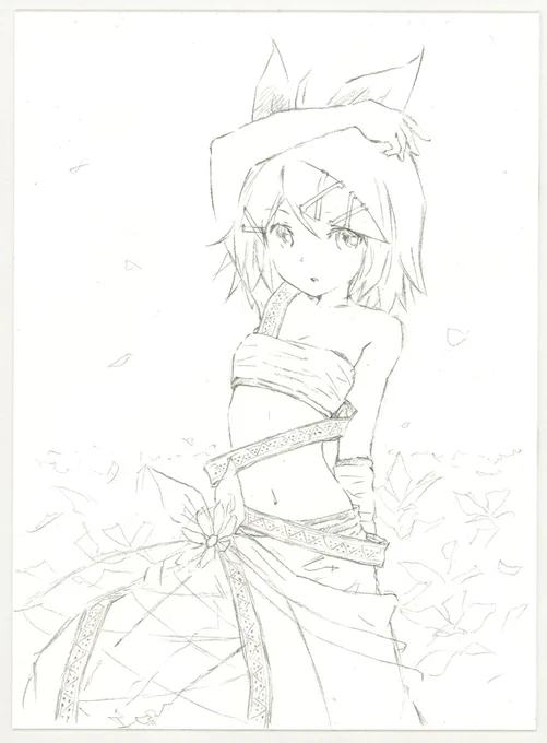 陽炎なリンちゃん描いてます。
赤い紐の所マスキングインク必須なので今まで描いた事無かったんですよね～ 