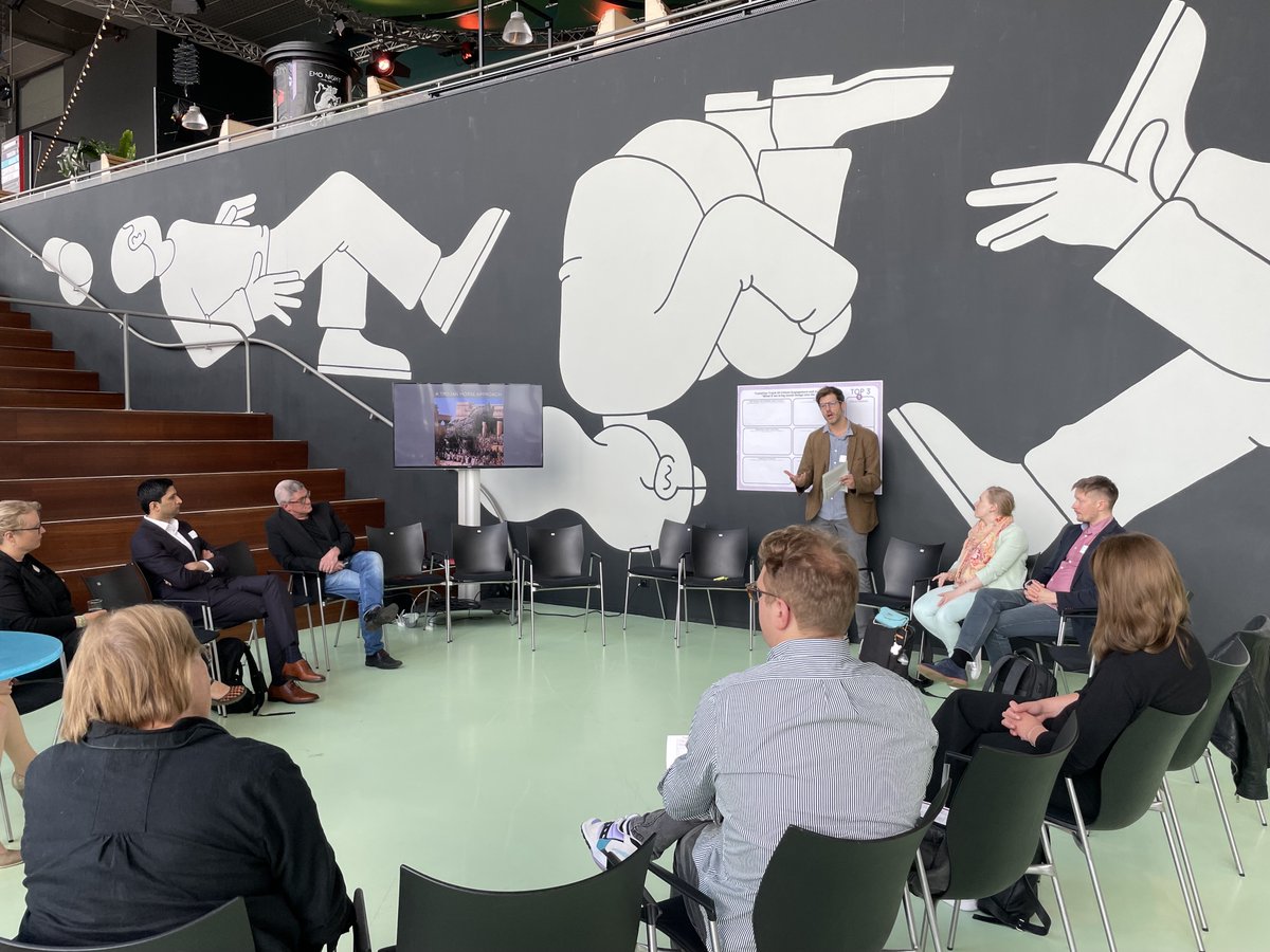 Some snapshots from yesterday's #ScalableCities event breakout sessions using a "lens" concept designed to  explore the hidden #SmartCity success factors which could form the basis of an innovation #systemchange