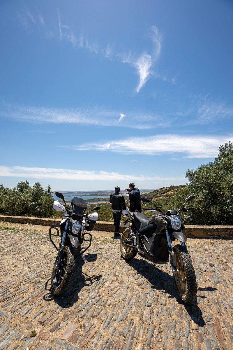 visitportugal's tweet photo. #Rout_e Sustainable Touring in #Portugal
A #sustainable and surprising way to get to know Portugal is by #electric #motorcycle. See our selection of best moments of Rout-e in #Alentejo and get inspired to go on an adventure... 1/4
Follow us on Instagram Stories
#VisitPortugal https://t.co/sdYGsboizu