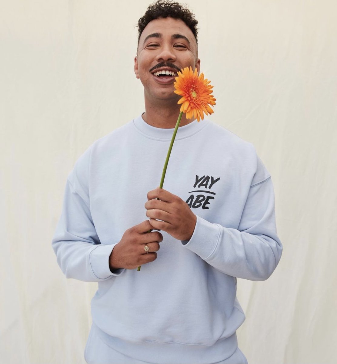 FatLipRussell's tweet photo. My collection for @hmsouthafrica is finally in stores today! I could cry 😭😭😭😭 go get your flowers 💐 Life really is a dream right now https://t.co/3Zh3BApPs8