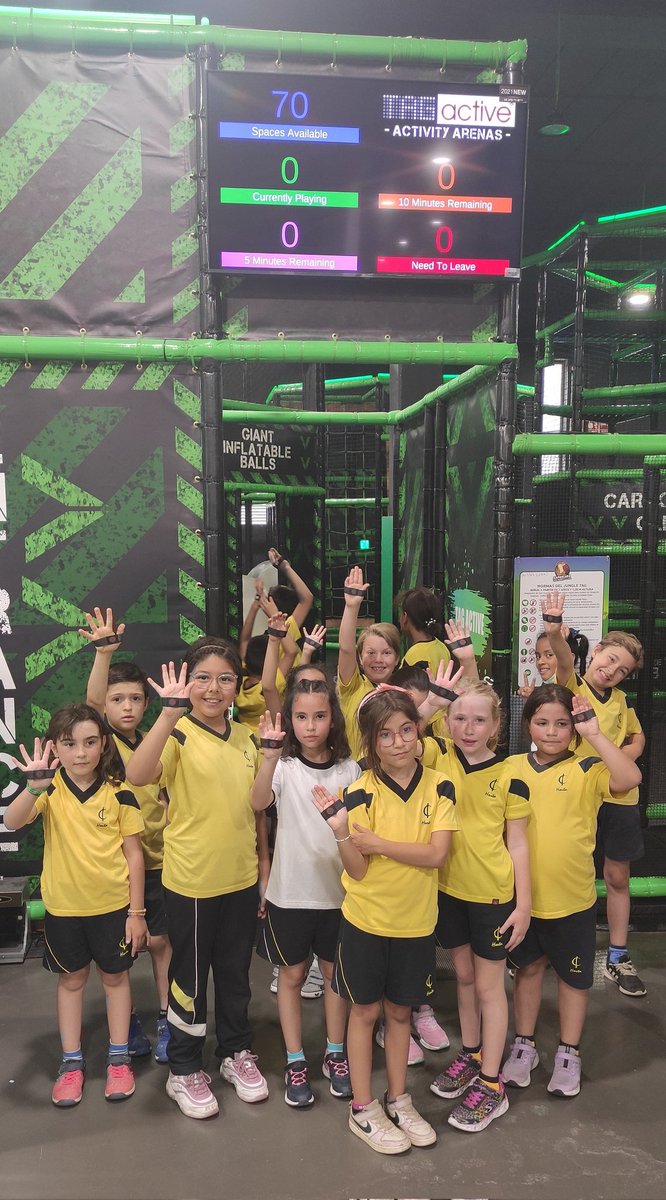 scarFernndez13's tweet photo. Avui els alumnes de 2n @immaculadahorta  @eniapor  @mcmeler65 han fet una sortida al gran centre lúdic Sapakara Fun Parcs de Cornellà on han pogut gaudir del Playground o parc infantil amb 10 tobogans i del Jungle Tag fent una cursa d'obstacles contrarellotge i ha estat genial! https://t.co/OgUIkWsTJ0