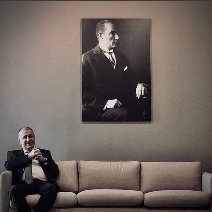 SadettinIzmirli's tweet photo. ZAFER PARTİLİLER TAKİPLEŞİYOR 

🇹🇷Bu tweeti FAVla, RT’le (daha çok katılım için önemli)
🇹🇷Yorumlayan ve beğenenleri takip et
🇹🇷RT listesini takip et
🇹🇷Takip edenleri geri takip et.

#ZaferPartililerTakiplesiyor 
@umitozdag @zaferpartisi @Sadettinlzmirli https://t.co/tEdBG8wDFB