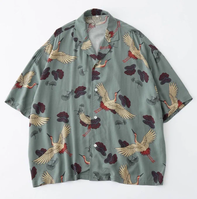 わたし「柄シャツ買うのはもう止められないからせめて小花柄とか、ボタニカルデザインのやつにしよう」購入後ワイ「もーーーーーーーー」 