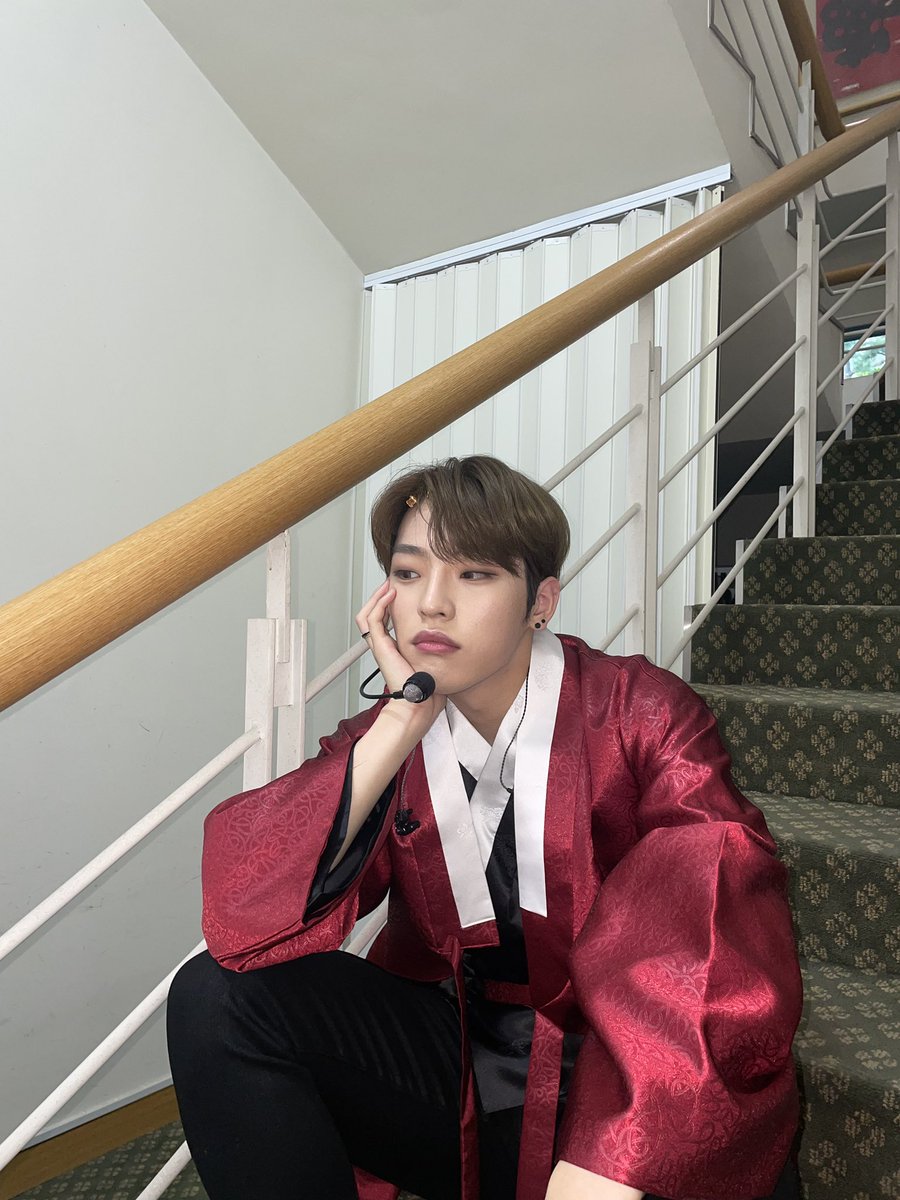TheKingDom_GF's tweet photo. [MUJIN👑]

보고싶다 내새꾸들💝

#KINGDOM #킹덤 #MUJIN #무진 https://t.co/bQBlBeLQ3w