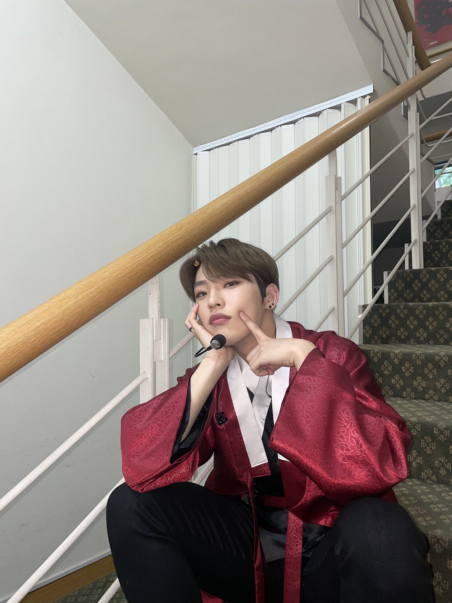 TheKingDom_GF's tweet photo. [MUJIN👑]

보고싶다 내새꾸들💝

#KINGDOM #킹덤 #MUJIN #무진 https://t.co/bQBlBeLQ3w