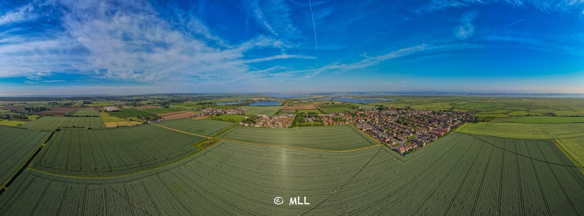 Lordofthevan's tweet photo. The Village of Cliffe, in medieval times it was an important Seaport until this part of The Thames silted up. Look how far it is from The Thames now.
@ThePhotoHour @DroneHour #Rtitbot #aerialphotography @PanoPhotos #panopic #dronephotography https://t.co/MDNXqiz7Mm
