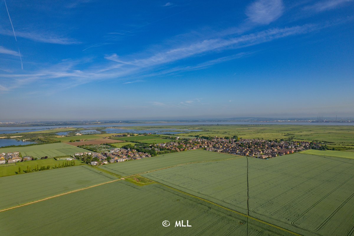 Lordofthevan's tweet photo. The Village of Cliffe, in medieval times it was an important Seaport until this part of The Thames silted up. Look how far it is from The Thames now.
@ThePhotoHour @DroneHour #Rtitbot #aerialphotography @PanoPhotos #panopic #dronephotography https://t.co/MDNXqiz7Mm