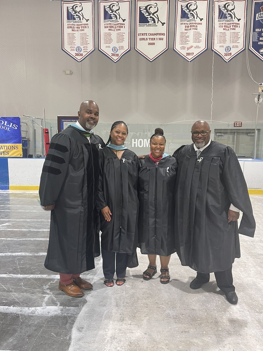 We all come from Detroit and we ended up here. Congratulations Class of 2022! You made it! 🎓