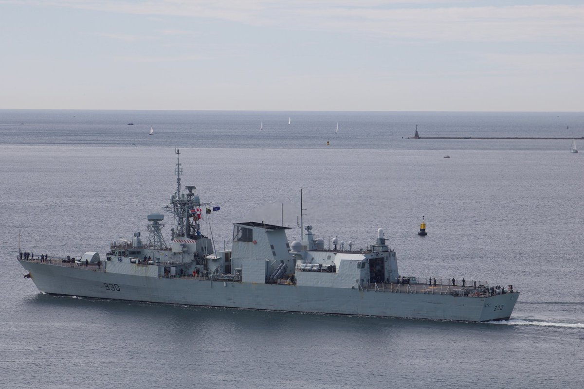 WarshipCam's tweet photo. HMCS Halifax (FFH 330) Halifax-class frigate leaving Plymouth, England - June 2, 2022 #hmcshalifax #ffh330

* photo courtesy of @Rockhoppas https://t.co/0c246cI4Ic