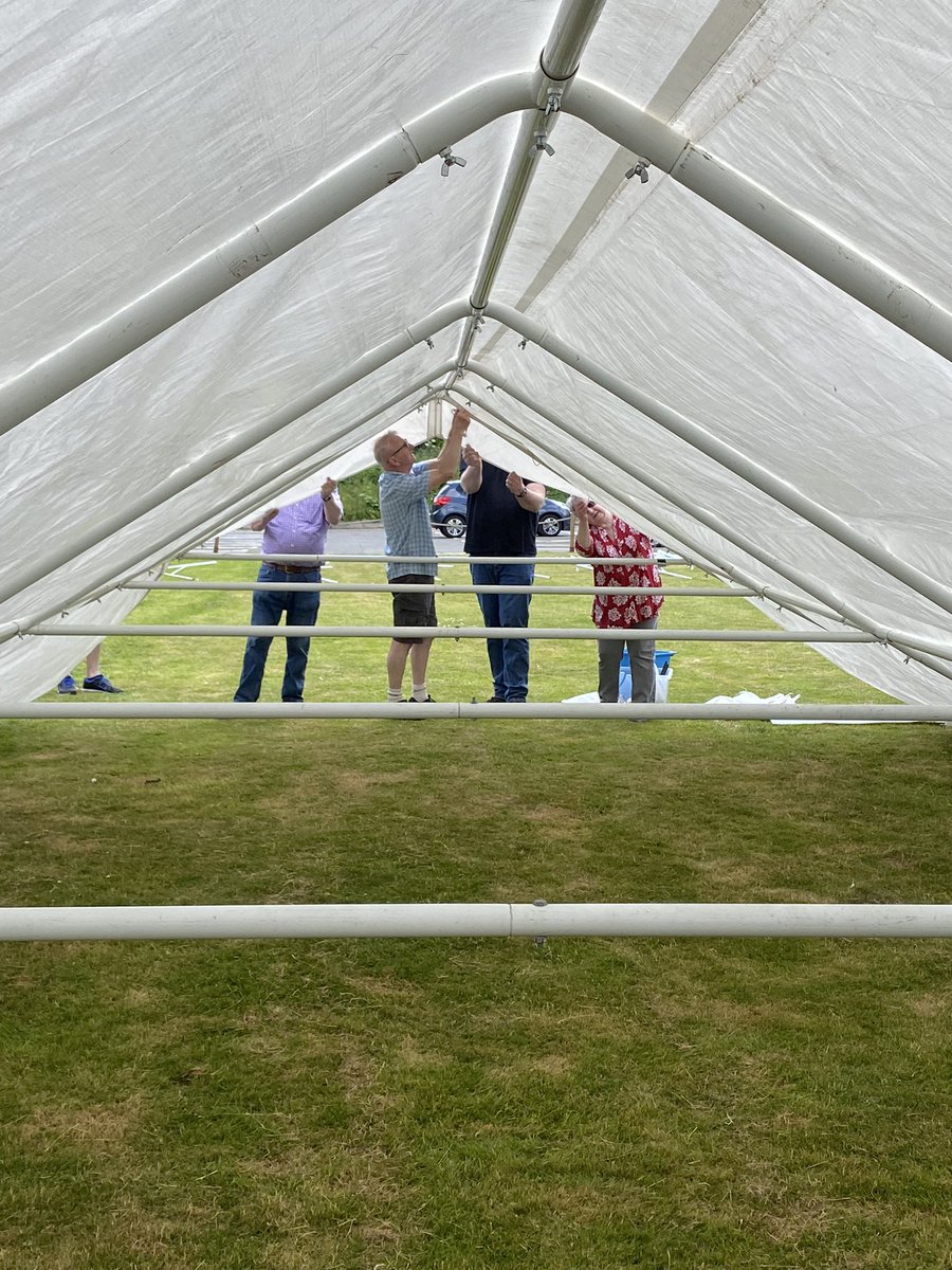 StGilesBeerFest's tweet photo. Marquee going up https://t.co/EX8UUXLKqB