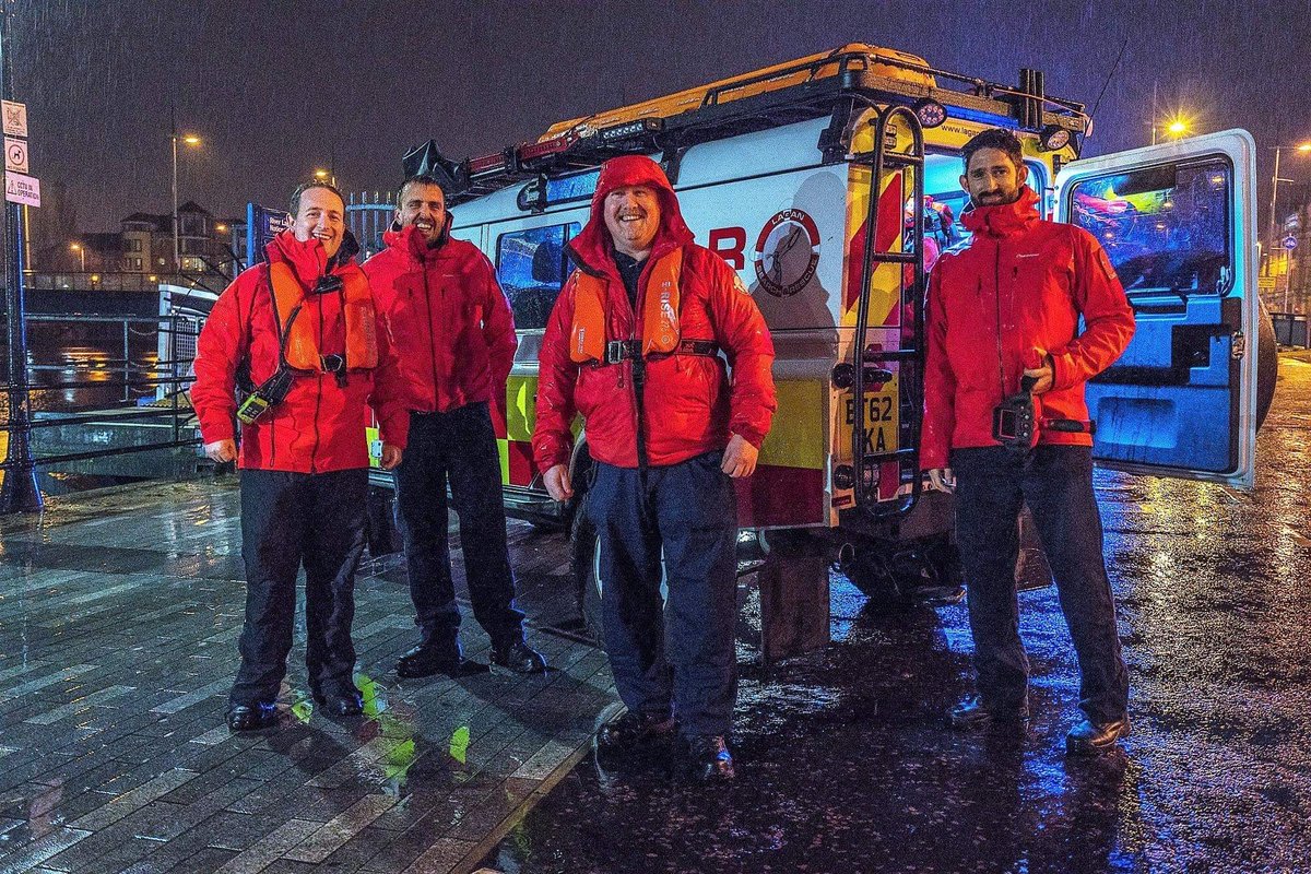 OfficialLSAR's tweet photo. LSAR is an independent lifeboat and acute water rescue service that serves the River Lagan, Belfast Harbour and out into Belfast Lough. The 999 emergency service is run and operated entirely by volunteers and operates out of Belfast Harbour Marina.
#qavs2022 
#VolunteersWeek2022 https://t.co/VeV1qLHYbF