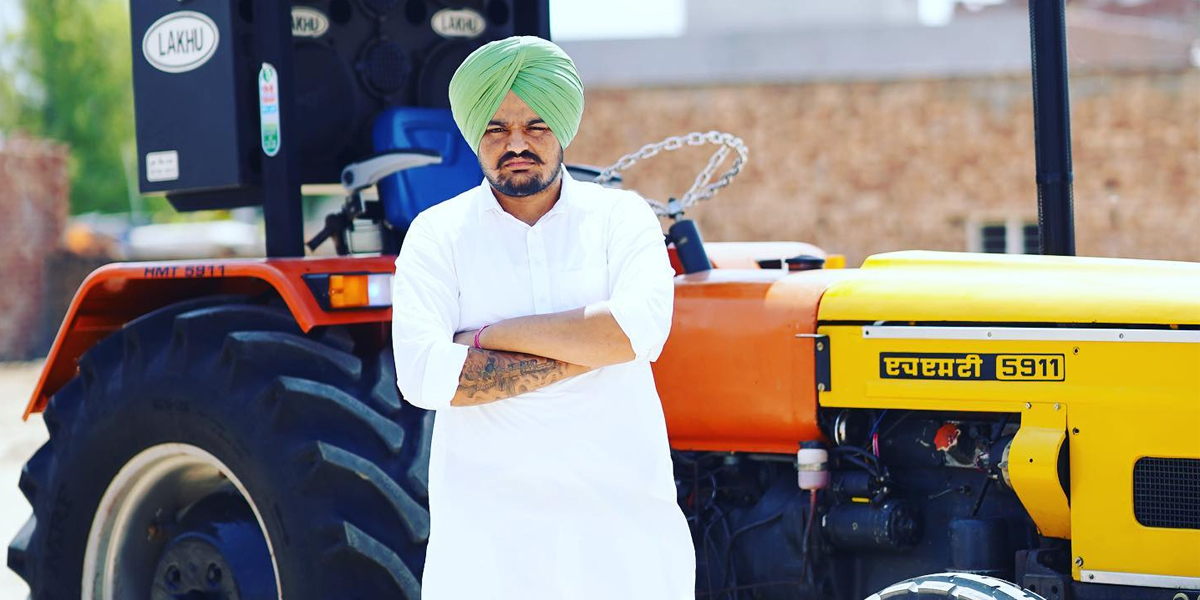 JagbaniOnline's tweet photo. 7 ਦਿਨ ਰੇਕੀ ਕੀਤੀ, Sidhu ’ਤੇ ਹਮਲਾ ਕਰਨ ਵਾਲੇ 7 ਹਮਲਾਵਰਾਂ ’ਚੋਂ 5 Sharp Shooter

https://t.co/Ln5k0QPu4W

#SidhuMooseWala #Murder #SharpShooter #LawrenceBishnoi #PunjabiSinger https://t.co/ZZOaLOpZUu