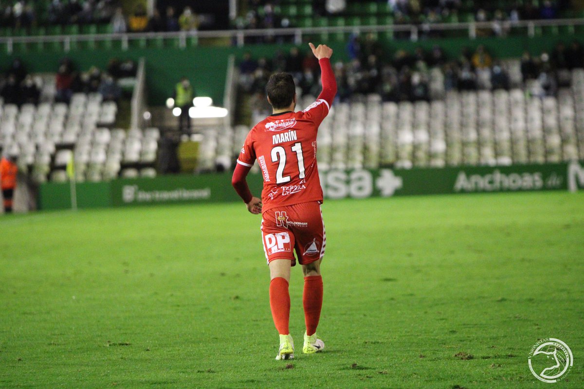 Hoy separamos caminos <a href="/UnionistasCF/">Unionistas de Salamanca CF</a> pero siempre os llevaré en mi corazón!🖤🤍 Miles de Gracias!!!!!