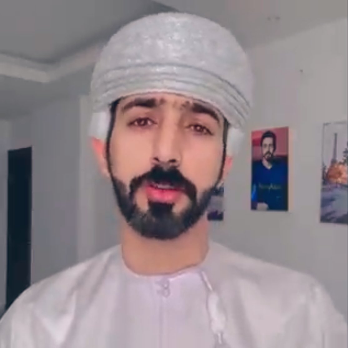 flash__86's tweet photo. جاري التسجيل ..

#كليه_الشرق_الاوسط https://t.co/OCareEWlzX