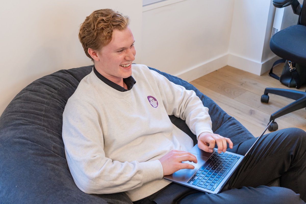 kaspr_io's tweet photo. After 6 months with us, we are sad to say goodbye to a member of the Kaspr team.

Thanks to @Nilsluning who held the position of Sales Development Representative UK during his internship.

It was an important part of Kaspr's international development. 

Thank's for everything❤️ https://t.co/QYLYNddZ3E